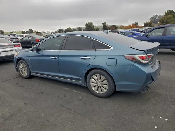 KMHE24L15GA041669 2016 HYUNDAI SONATA - Image 2