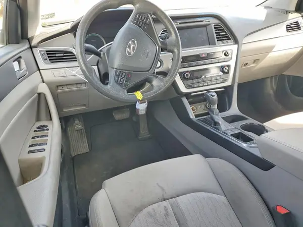 KMHE24L15HA044198 2017 HYUNDAI SONATA - Image 8