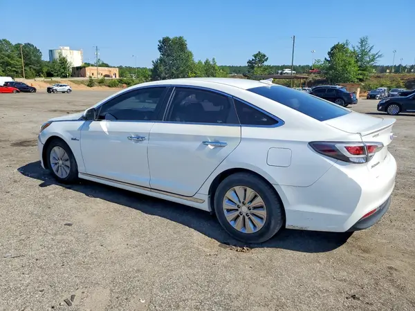 KMHE24L15HA059137 2017 HYUNDAI SONATA - Image 2