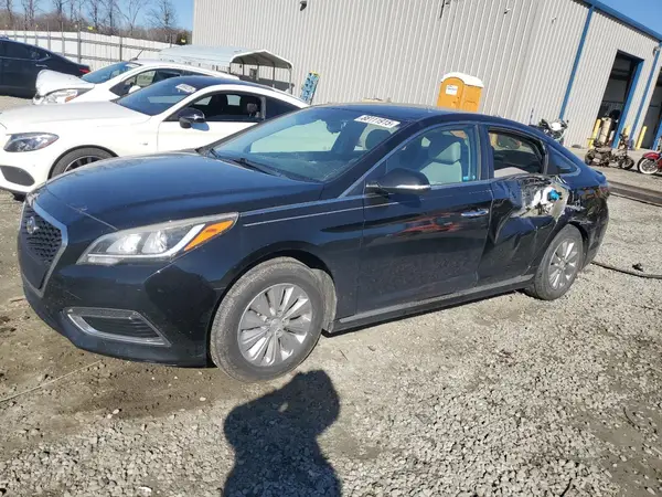 KMHE24L15HA060045 2017 HYUNDAI SONATA - Image 1