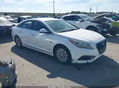 KMHE24L16GA010608 2016 HYUNDAI SONATA