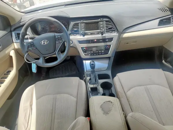 KMHE24L16GA011449 2016 HYUNDAI SONATA - Image 8
