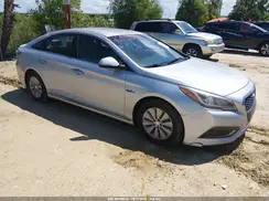 KMHE24L16GA011452 2016 HYUNDAI SONATA