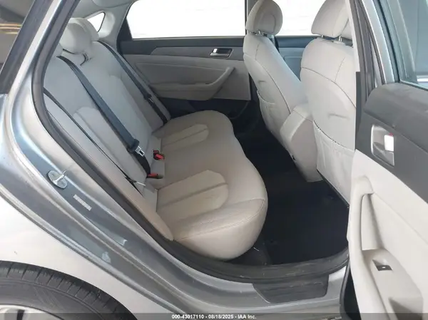 KMHE24L16GA012438 2016 HYUNDAI SONATA - Image 8