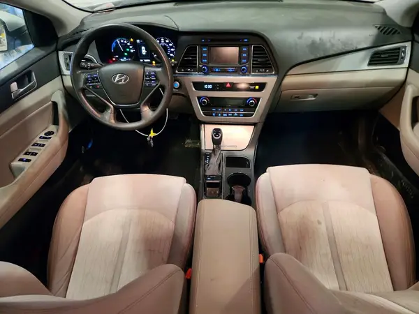 KMHE24L16GA015503 2016 HYUNDAI SONATA - Image 8