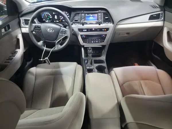 KMHE24L16GA016845 2016 HYUNDAI SONATA - Image 8