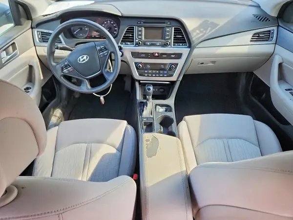 KMHE24L16GA022516 2016 HYUNDAI SONATA - Image 8