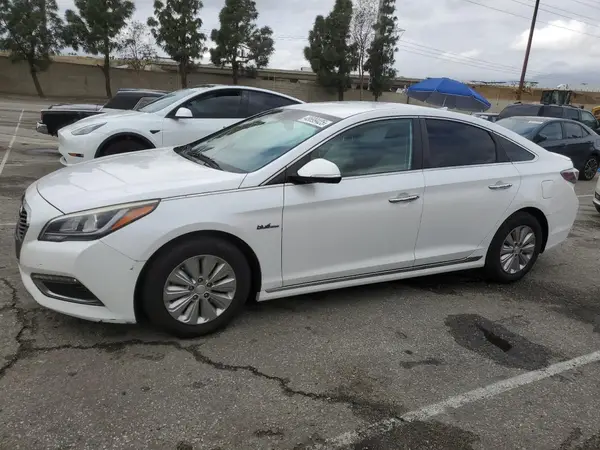 KMHE24L16GA026291 2016 HYUNDAI SONATA - Image 1