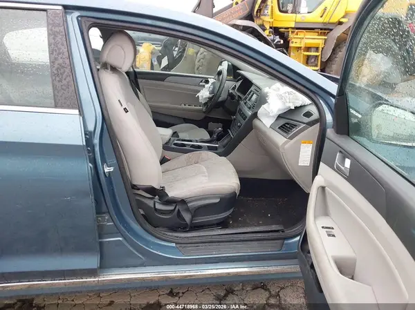 KMHE24L16GA027909 2016 HYUNDAI SONATA - Image 8