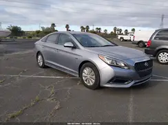 KMHE24L16GA033077 2016 HYUNDAI SONATA