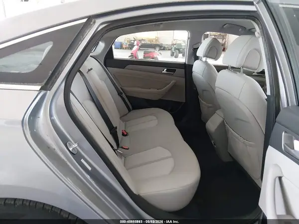 KMHE24L16GA033077 2016 HYUNDAI SONATA - Image 8