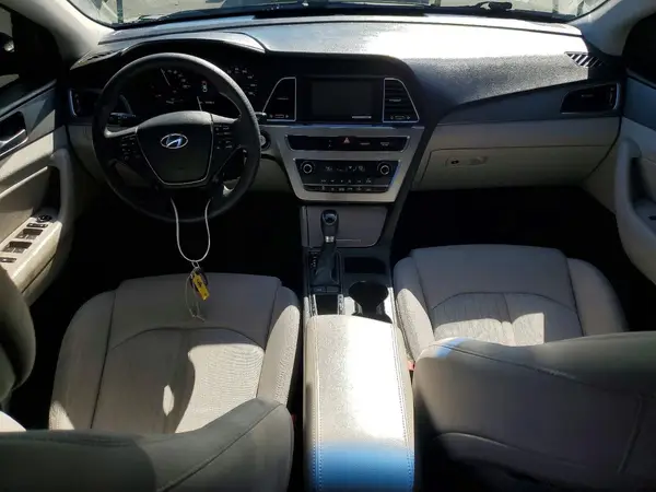 KMHE24L16GA033452 2016 HYUNDAI SONATA - Image 8