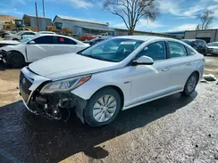 KMHE24L16GA037274 2016 HYUNDAI SONATA