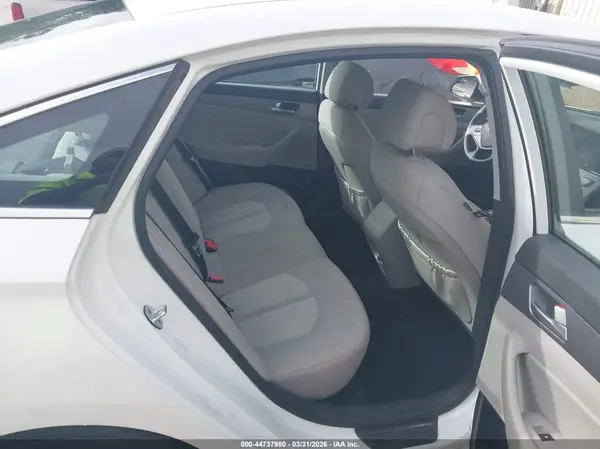 KMHE24L16GA038568 2016 HYUNDAI SONATA - Image 8