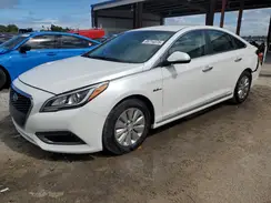 KMHE24L16GA041485 2016 HYUNDAI SONATA
