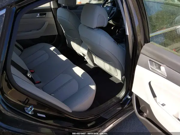 KMHE24L16GA041518 2016 HYUNDAI SONATA - Image 8