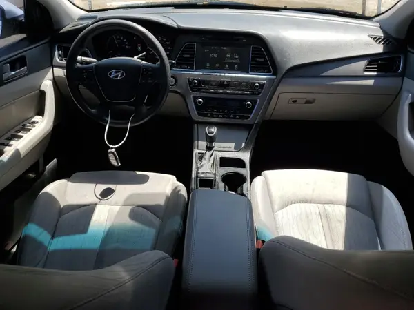 KMHE24L16HA043996 2017 HYUNDAI SONATA - Image 8