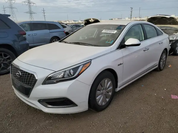 KMHE24L16HA048650 2017 HYUNDAI SONATA - Image 1