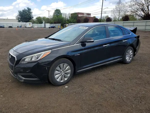 KMHE24L16HA052181 2017 HYUNDAI SONATA - Image 1