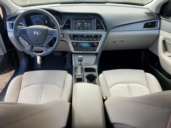 KMHE24L16HA052181 2017 HYUNDAI SONATA - Image 8
