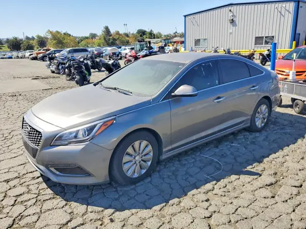KMHE24L16HA055596 2017 HYUNDAI SONATA - Image 1
