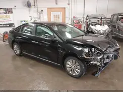 KMHE24L16HA059535 2017 HYUNDAI SONATA