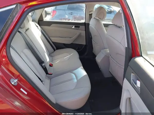 KMHE24L17GA011198 2016 HYUNDAI SONATA - Image 8