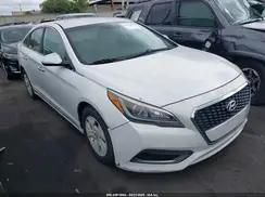 KMHE24L17GA011623 2016 HYUNDAI SONATA