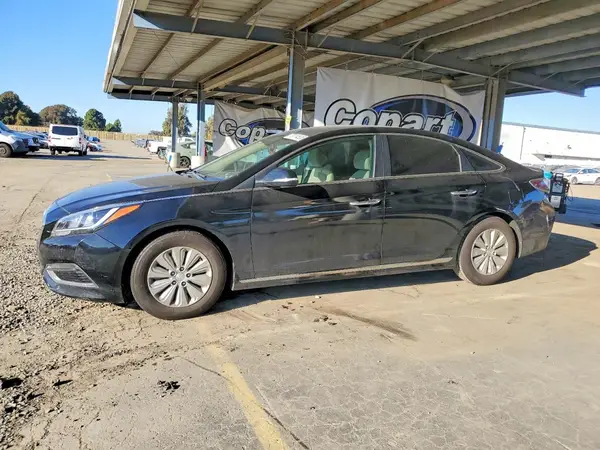 KMHE24L17GA013520 2016 HYUNDAI SONATA - Image 1