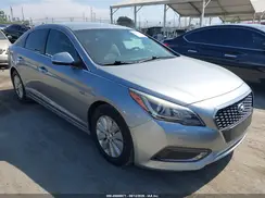KMHE24L17GA013937 2016 HYUNDAI SONATA