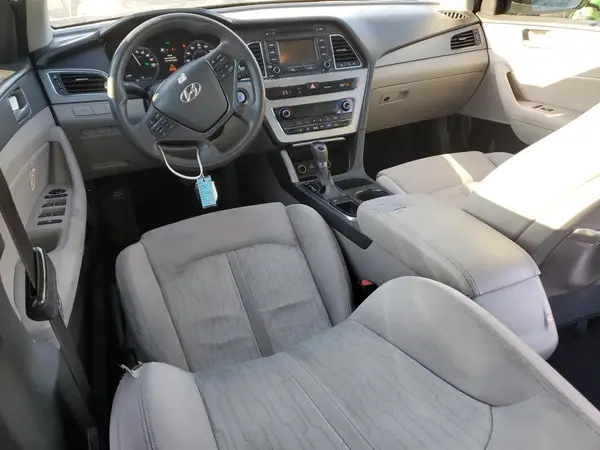 KMHE24L17GA014215 2016 HYUNDAI SONATA - Image 8