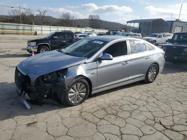 KMHE24L17GA014313 2016 HYUNDAI SONATA - Image 1