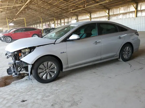 KMHE24L17GA015042 2016 HYUNDAI SONATA - Image 1