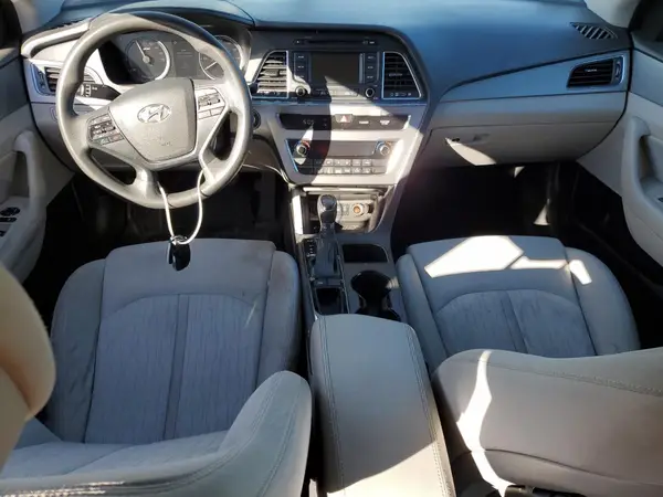 KMHE24L17GA016563 2016 HYUNDAI SONATA - Image 8