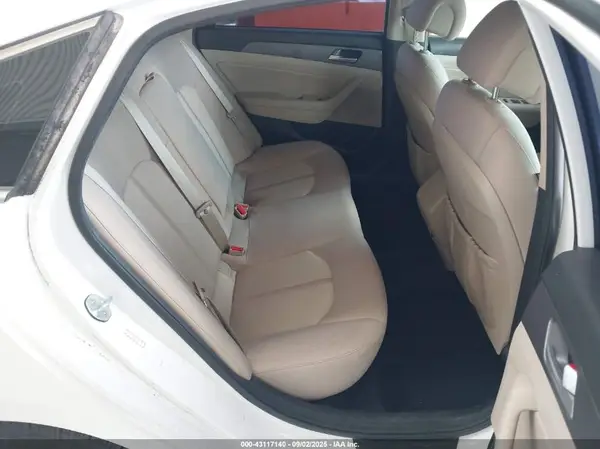KMHE24L17GA020127 2016 HYUNDAI SONATA - Image 8