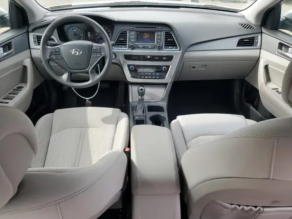 KMHE24L17GA026834 2016 HYUNDAI SONATA - Image 8