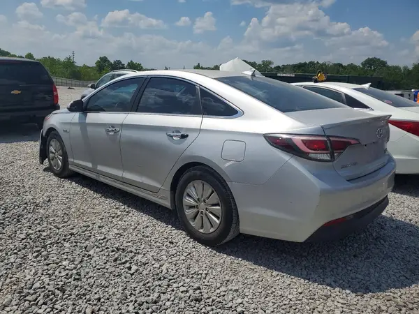 KMHE24L17GA028146 2016 HYUNDAI SONATA - Image 2