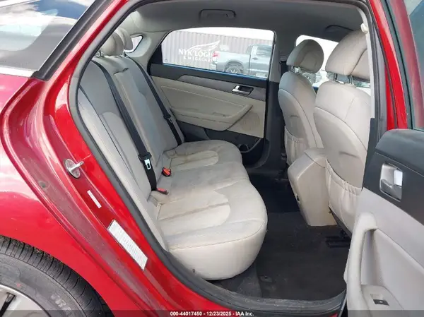 KMHE24L17GA032424 2016 HYUNDAI SONATA - Image 8