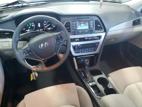 KMHE24L17GA035291 2016 HYUNDAI SONATA - Image 8