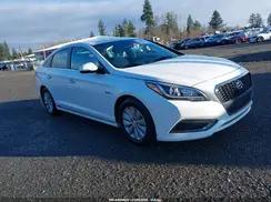 KMHE24L17GA037459 2016 HYUNDAI SONATA