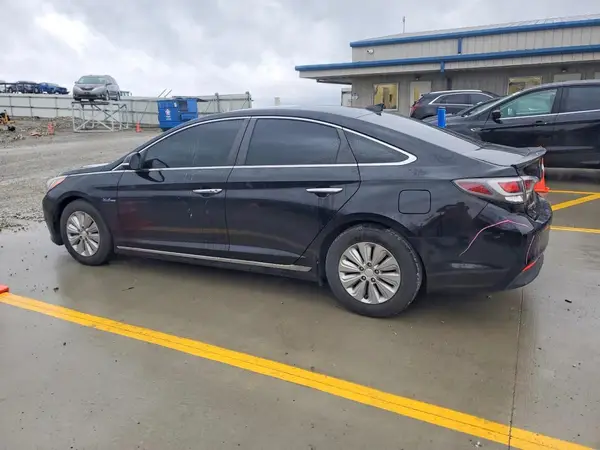 KMHE24L17GA038109 2016 HYUNDAI SONATA - Image 2