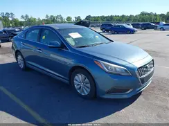 KMHE24L17GA038644 2016 HYUNDAI SONATA