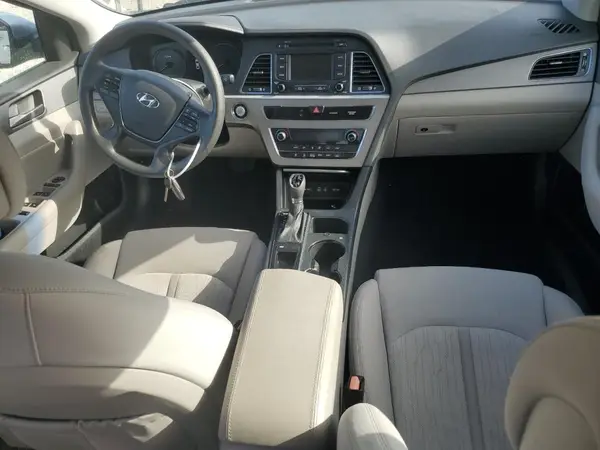 KMHE24L17GA039003 2016 HYUNDAI SONATA - Image 8