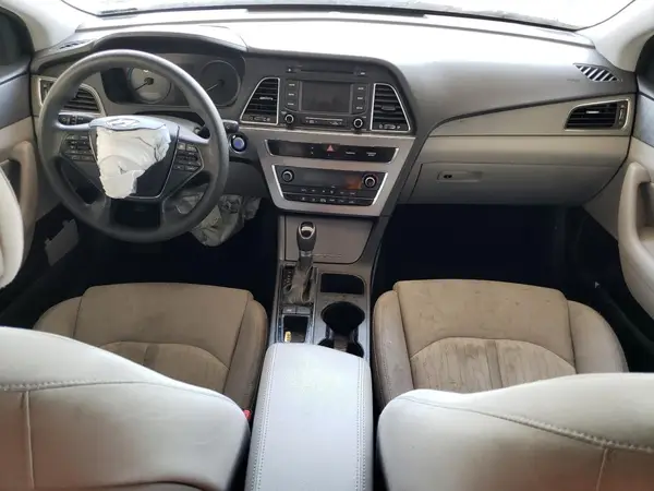 KMHE24L17GA040281 2016 HYUNDAI SONATA - Image 8
