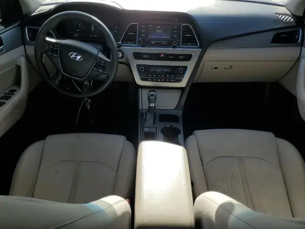 KMHE24L17GA040488 2016 HYUNDAI SONATA - Image 8