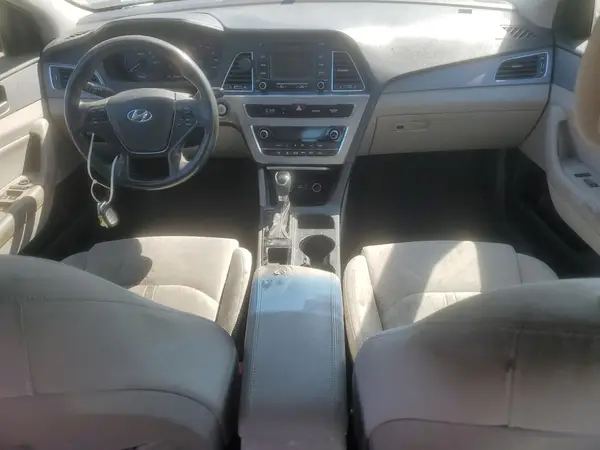 KMHE24L17GA041656 2016 HYUNDAI SONATA - Image 8