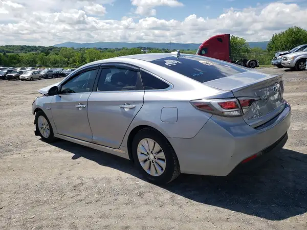 KMHE24L17HA046048 2017 HYUNDAI SONATA - Image 2