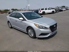 KMHE24L17HA046731 2017 HYUNDAI SONATA