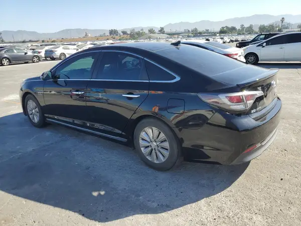 KMHE24L17HA051444 2017 HYUNDAI SONATA - Image 2