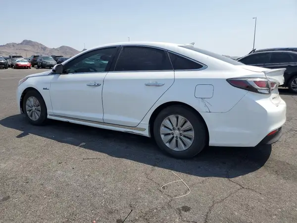 KMHE24L17HA057793 2017 HYUNDAI SONATA - Image 2